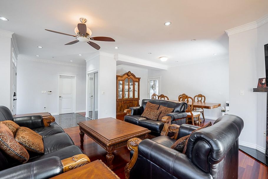 1306 E 60 Avenue Vancouver, BC - 6