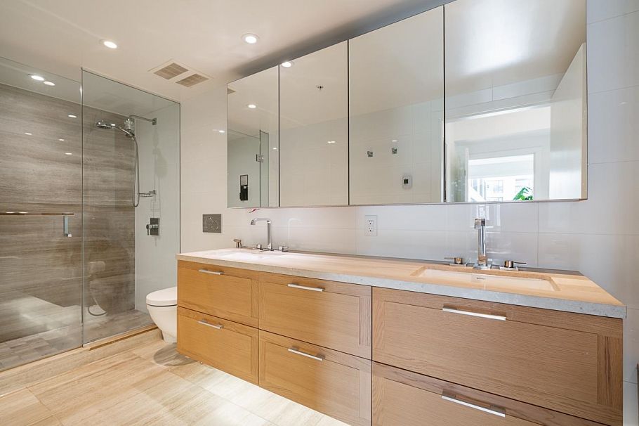 501 7228 Adera Street Vancouver, BC - 17