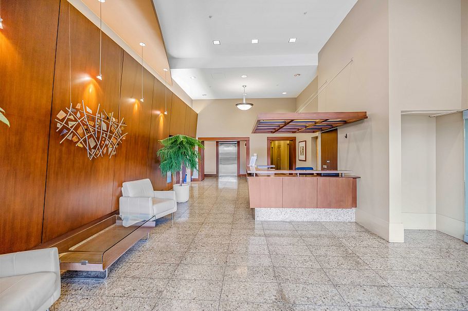 602 683 W Victoria Park North Vancouver, BC - 24