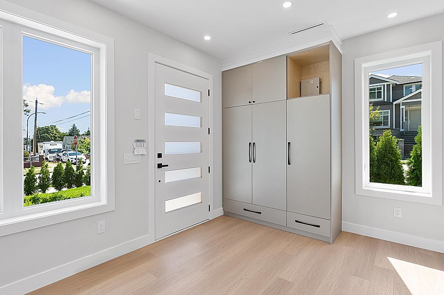 4041 St. Catherines Street Vancouver, BC - 6