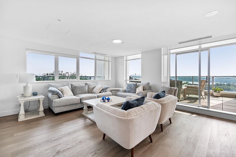 2201 1632 Lions Gate Lane North Vancouver, BC - 3