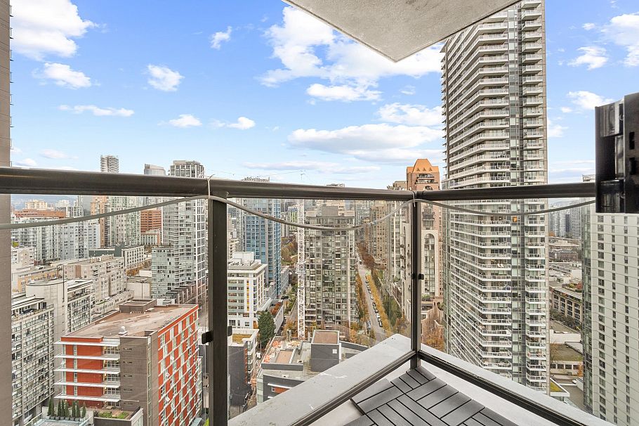 2709 501 Pacific Street Vancouver, BC - 2