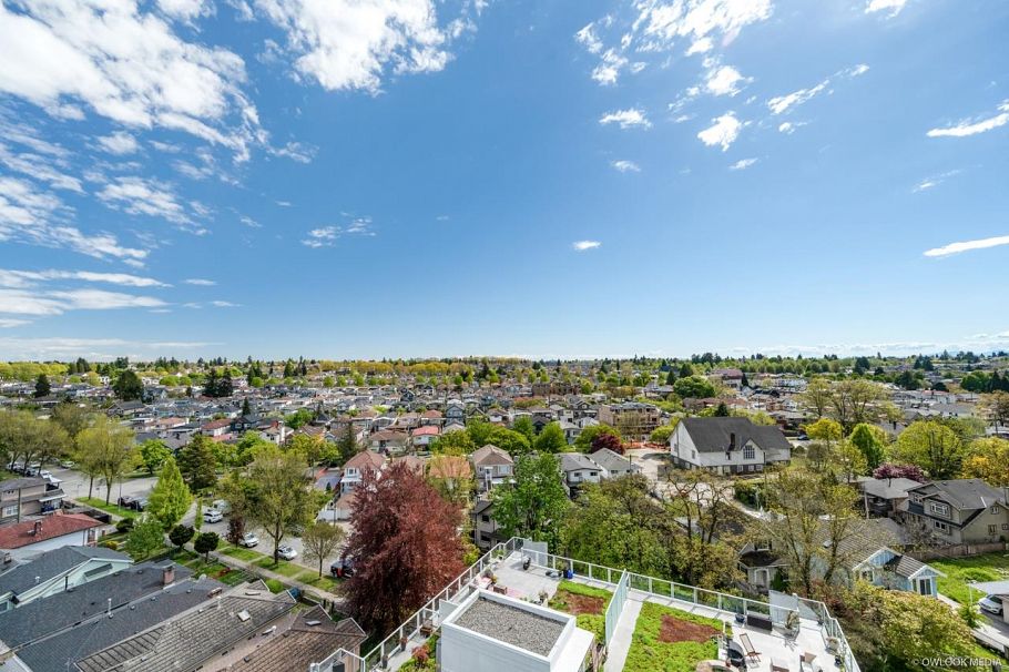 1210 2220 Kingsway Vancouver, BC - 21