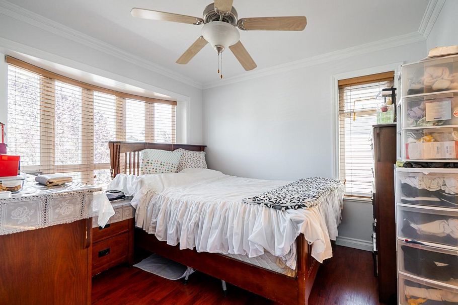 1306 E 60 Avenue Vancouver, BC - 23