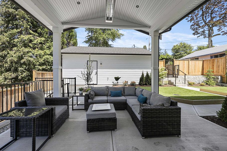 338 W 24th Street North Vancouver, BC - 12