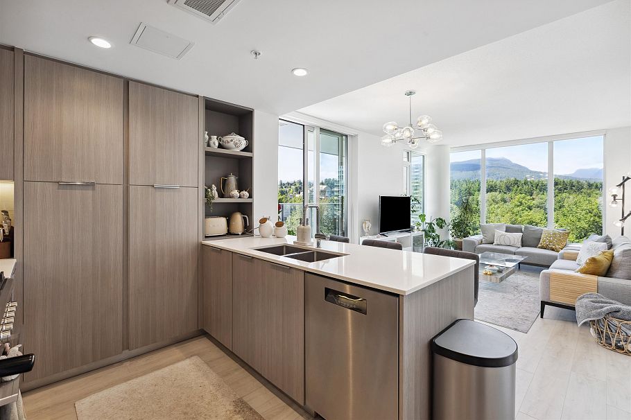 1207 1471 Hunter Street North Vancouver, BC - 9