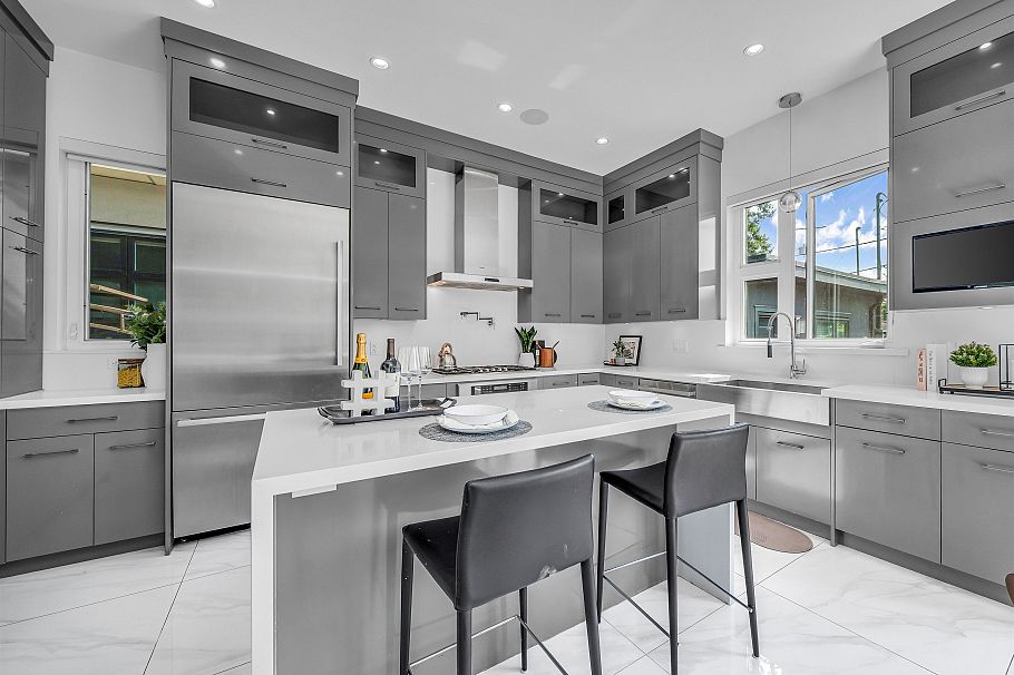 90 W 27th Avenue Vancouver, BC - 7