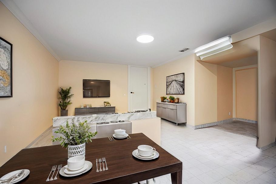 1440 E 1st Avenue Vancouver, BC - 3