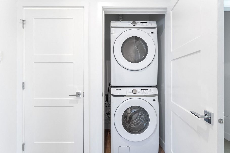 842 St. Denis Avenue North Vancouver, BC - 22