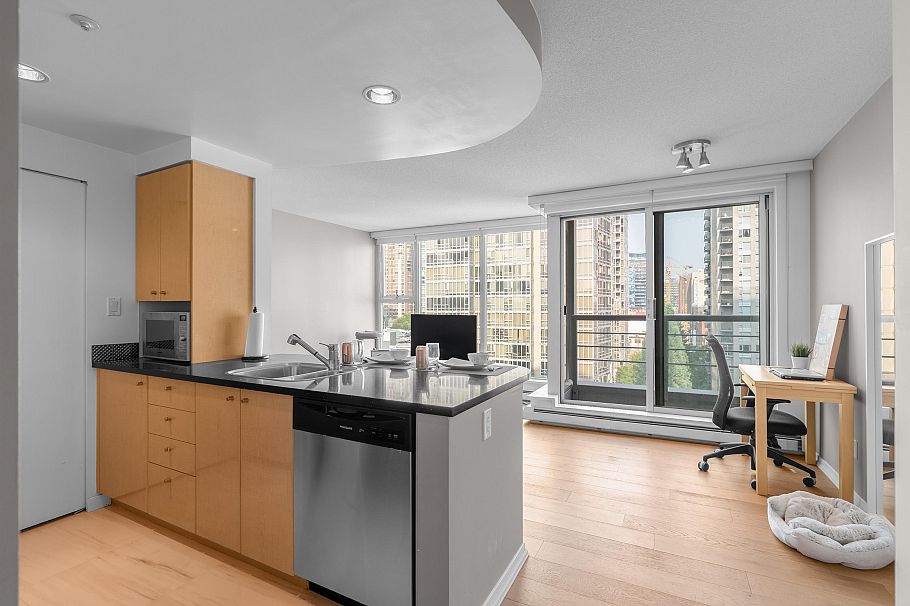 1203 1008 Cambie Street Vancouver, BC - 11