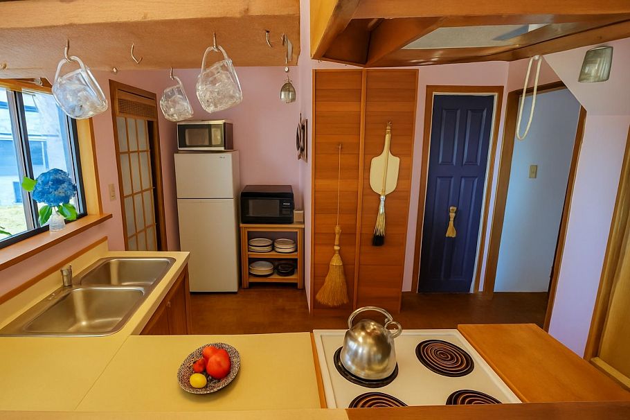 26 Brighton Beach North Vancouver, BC - 9