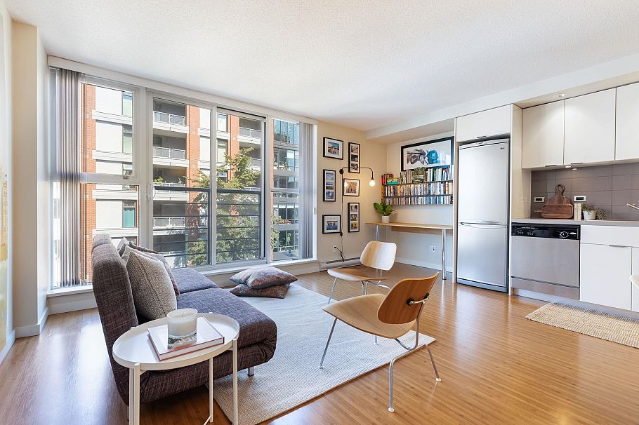 507 168 Powell Street Vancouver, BC - 3