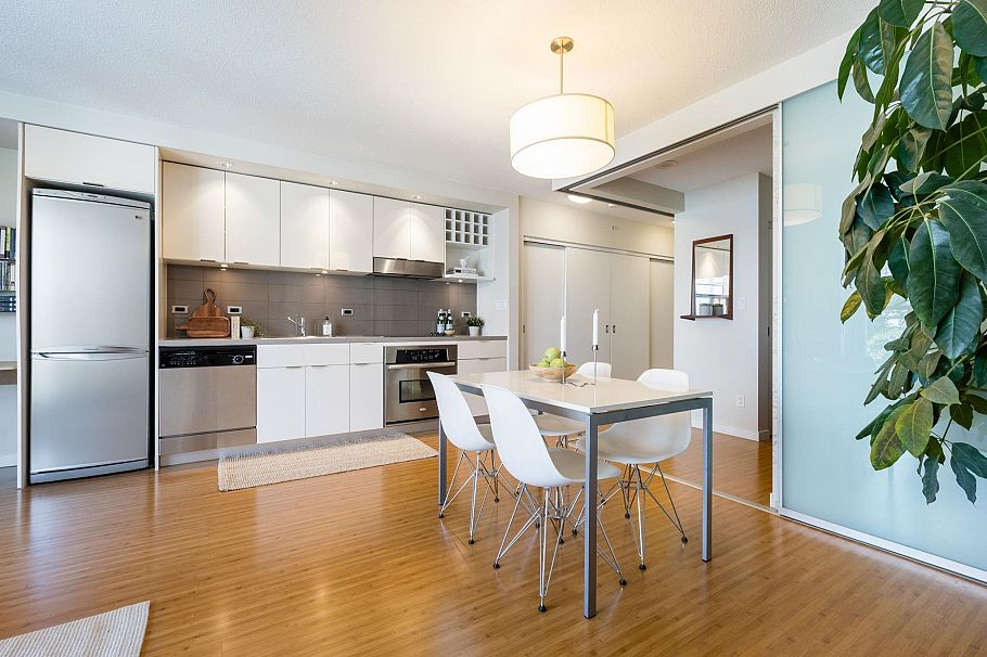 507 168 Powell Street Vancouver, BC - 9