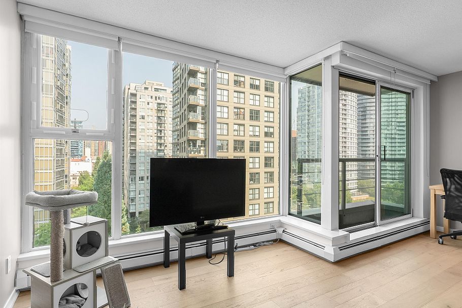 1203 1008 Cambie Street Vancouver, BC - 6