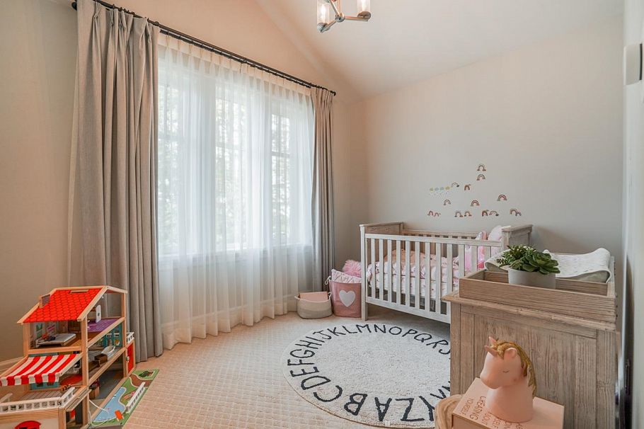 3530 W 34th Avenue Vancouver, BC - 17