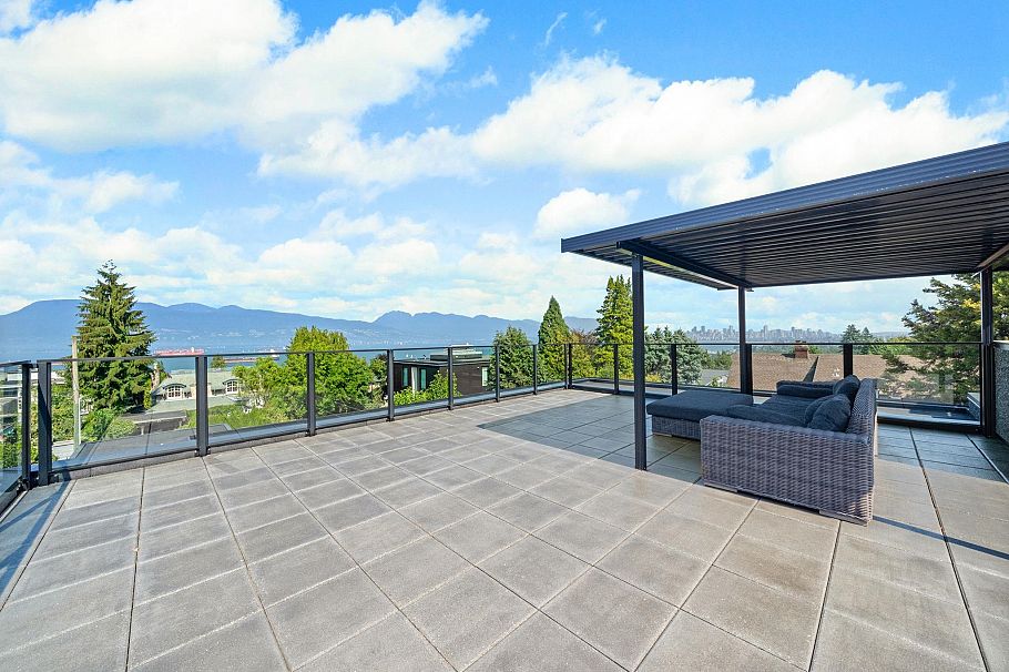 4623 W 4th Avenue Vancouver, BC - 34