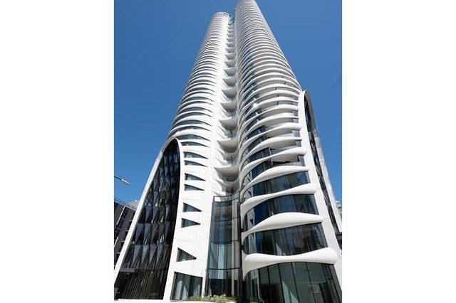 2204 1033 Nelson Street Vancouver, BC - 1