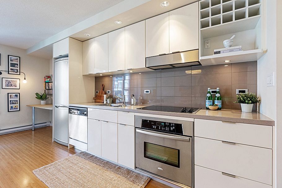 507 168 Powell Street Vancouver, BC - 10