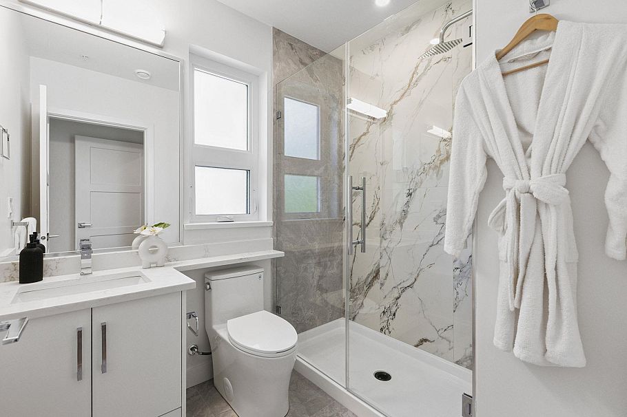 846 St. Denis Avenue North Vancouver, BC - 18