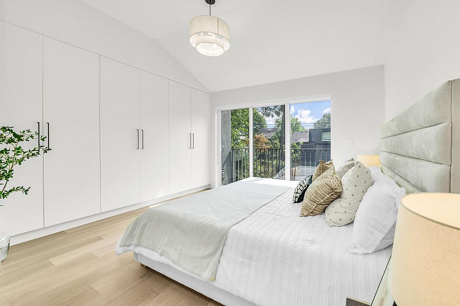 1 1120 E 23rd Avenue Vancouver, BC - 18