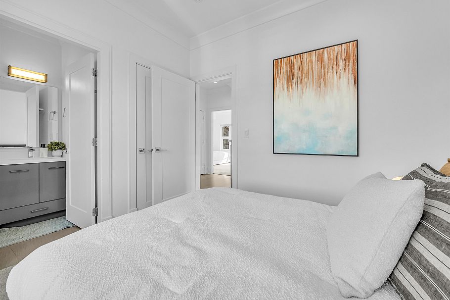 90 W 27th Avenue Vancouver, BC - 26