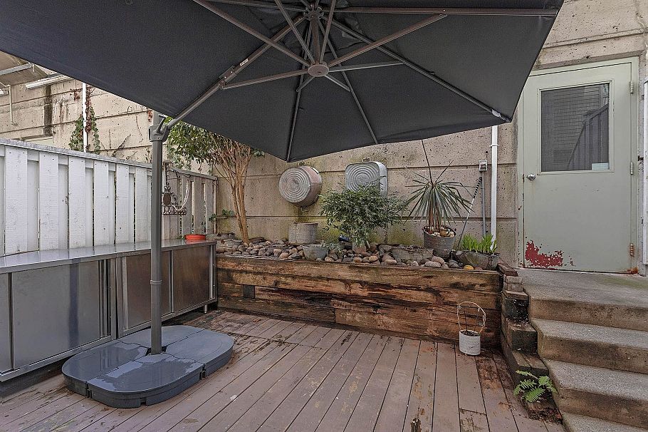 28 2723 E Kent Avenue North Vancouver, BC - 18