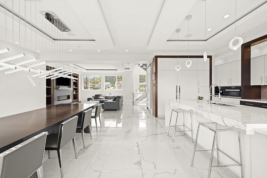 4623 W 4th Avenue Vancouver, BC - 20