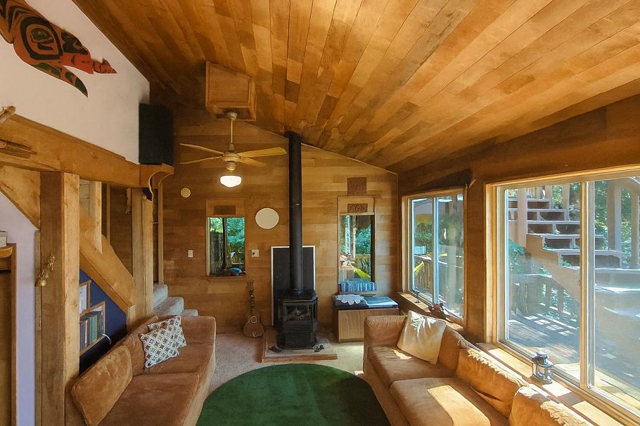 26 Brighton Beach North Vancouver, BC - 2