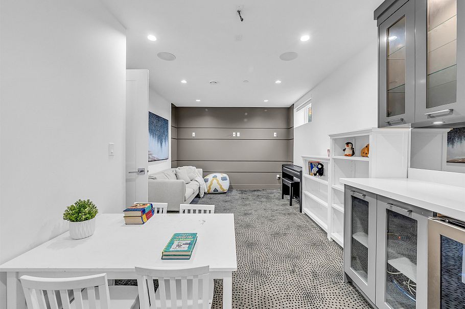 90 W 27th Avenue Vancouver, BC - 36