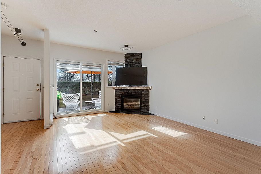 28 2723 E Kent Avenue North Vancouver, BC - 8