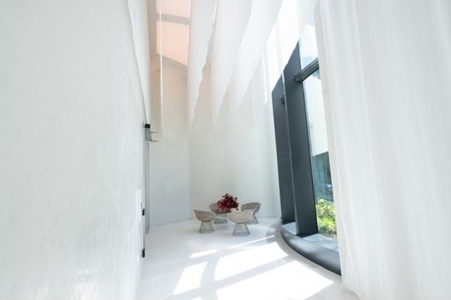 2204 1033 Nelson Street Vancouver, BC - 3