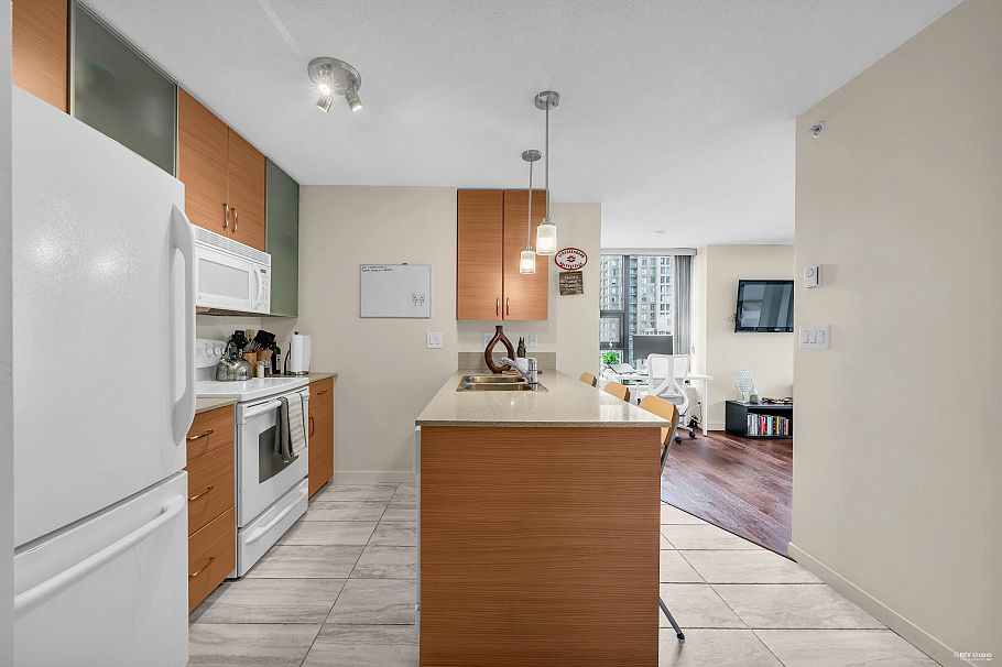 1001 928 Homer Street Vancouver, BC - 19