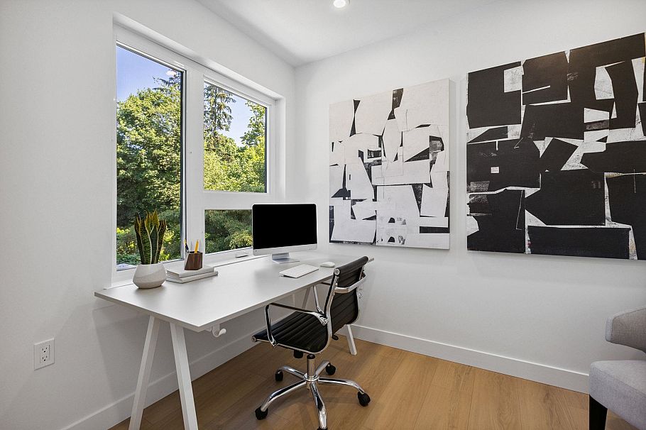 846 St. Denis Avenue North Vancouver, BC - 25