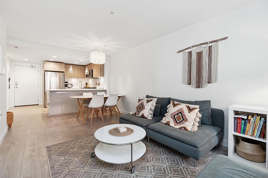 107 128 E 8th Street North Vancouver, BC - 7