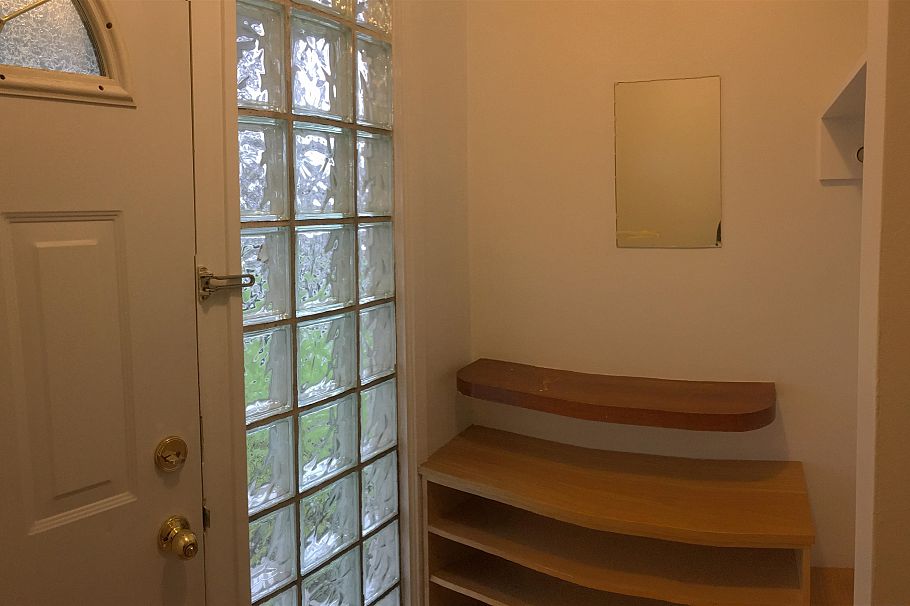 5848 Culloden Street Vancouver, BC - 8