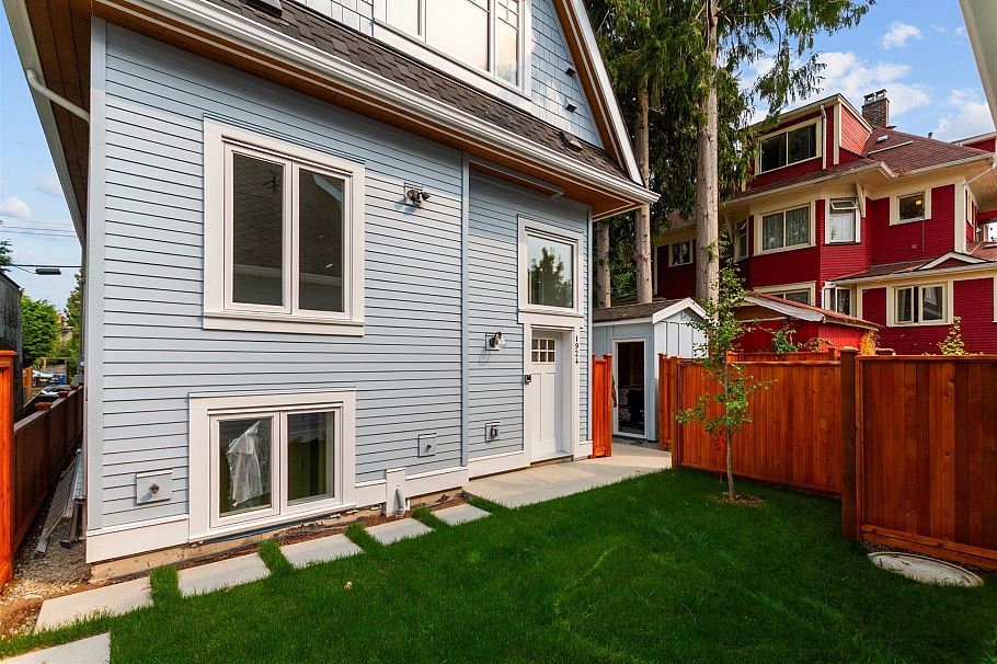 1924 William Street Vancouver, BC - 1