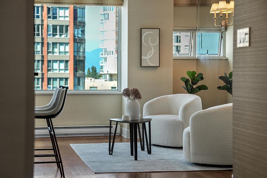 1301 1501 Howe Street Vancouver, BC - 18