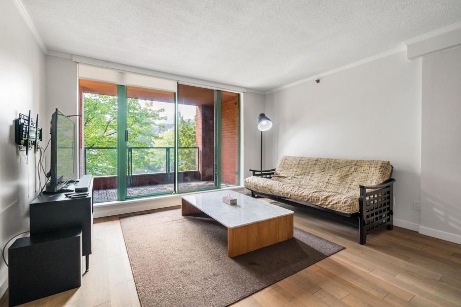 312 503 W 16th Avenue Vancouver, BC - 3