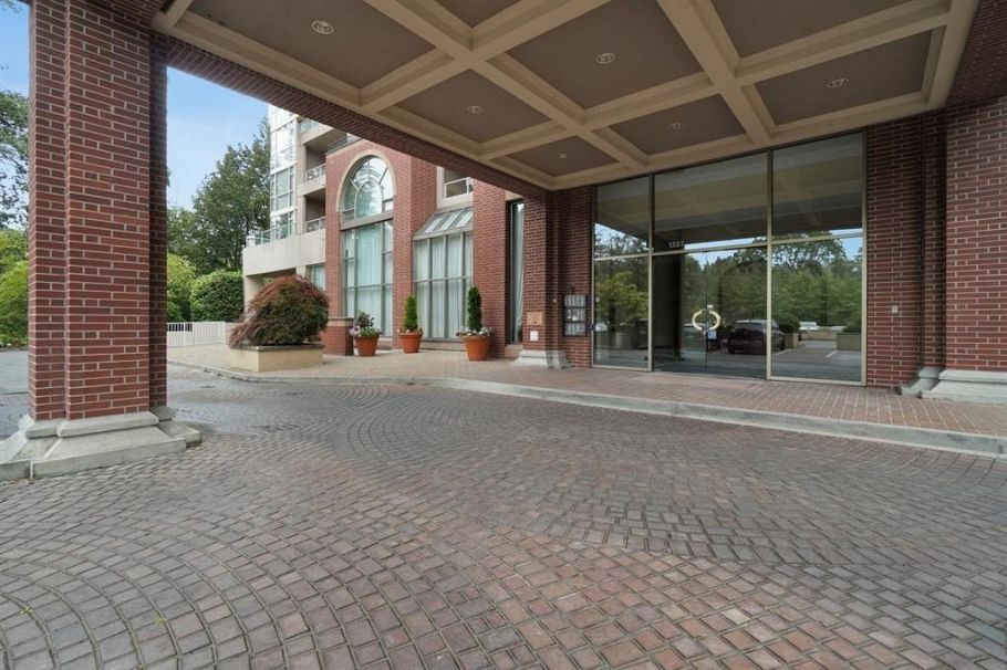 205 1327 E Keith Road North Vancouver, BC - 5