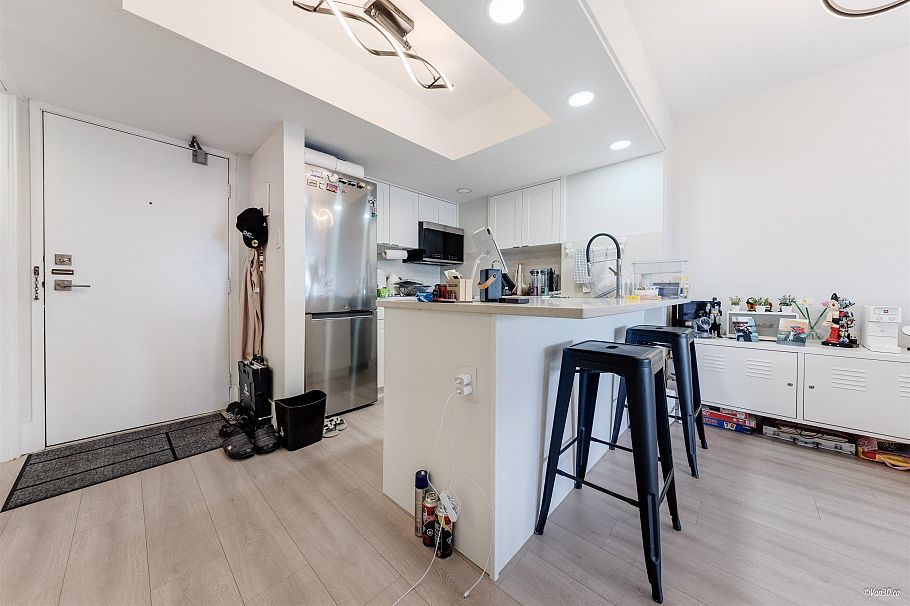 914 950 Drake Street Vancouver, BC - 7