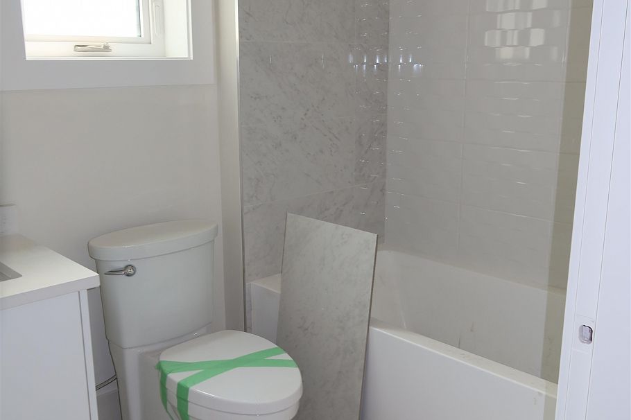 970 Park Drive Vancouver, BC - 8