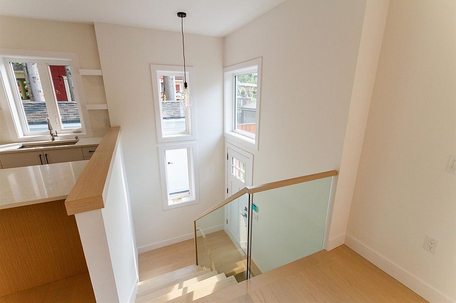 1924 William Street Vancouver, BC - 20