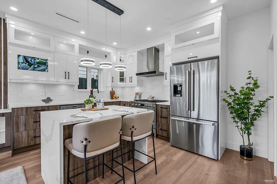 2 3344 Adanac Street Vancouver, BC - 13