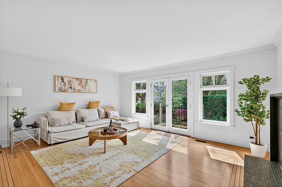 4427 W 7th Avenue Vancouver, BC - 7