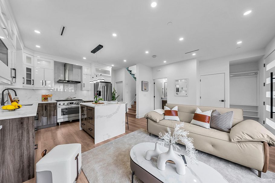 2 3344 Adanac Street Vancouver, BC - 10