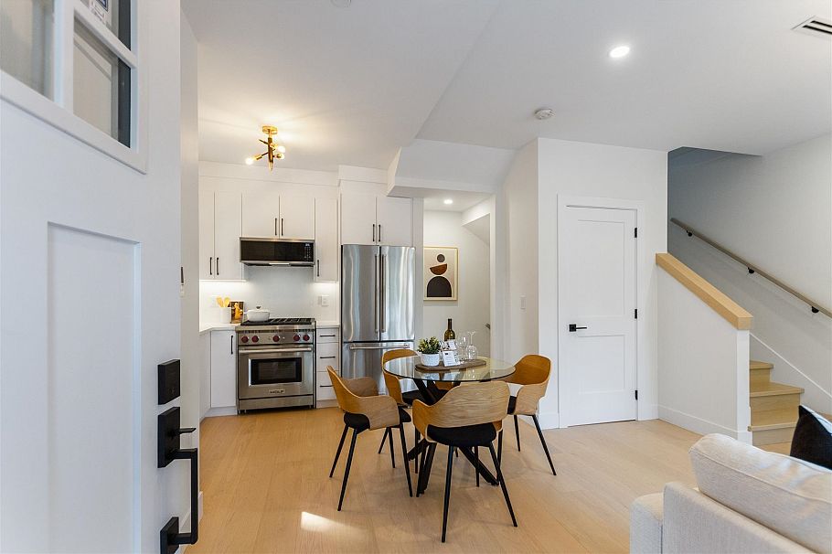 1922 William Street Vancouver, BC - 3