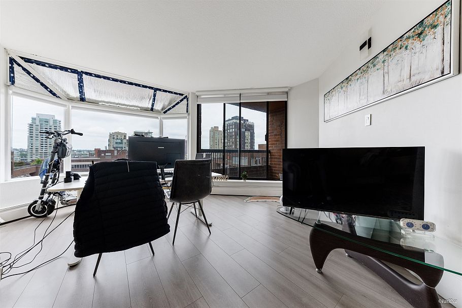 914 950 Drake Street Vancouver, BC - 11