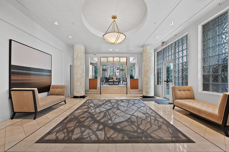 1301 1501 Howe Street Vancouver, BC - 31