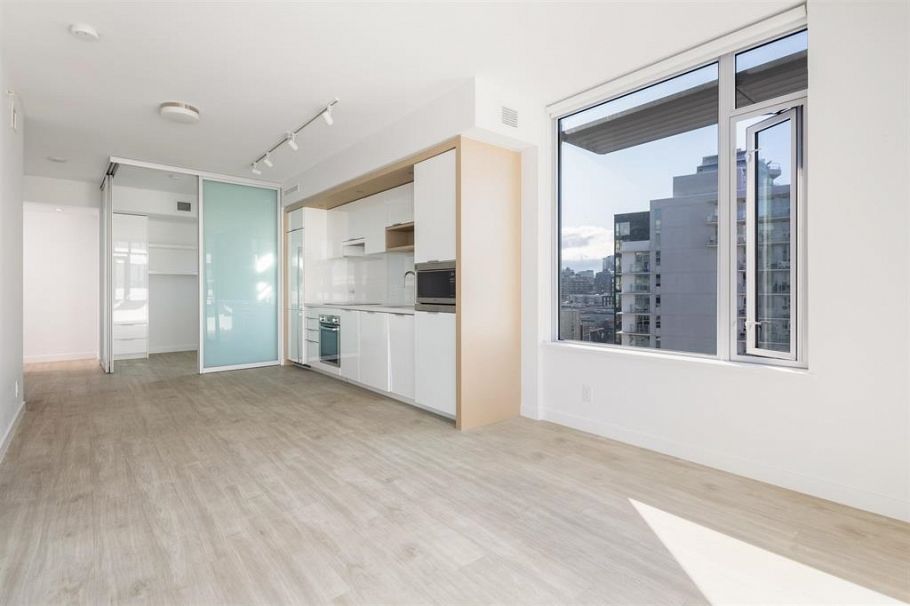 1108 1661 Quebec Street Vancouver, BC - 9