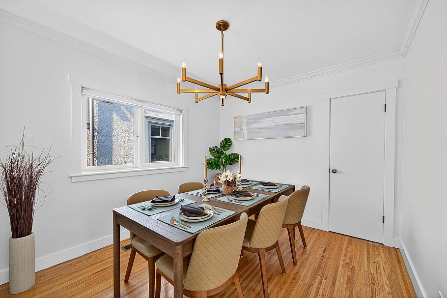 4427 W 7th Avenue Vancouver, BC - 23